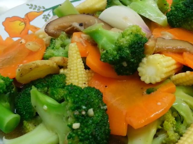 Shitake Mushroom Baby Corn and Broccoli-Prepared Appetizers & Side Dishes-The Oriental Saga-The Flavour Saga