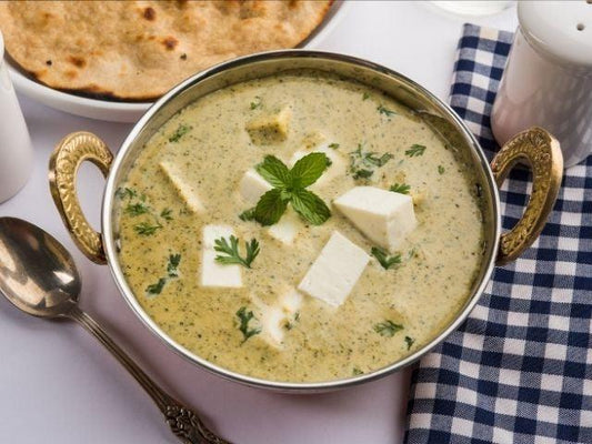 Paneer Methi Malai Dream: Paneer Methi Malai + 2 Naans-Prepared Appetizers & Side Dishes-Fusion Flavour Foods-The Flavour Saga