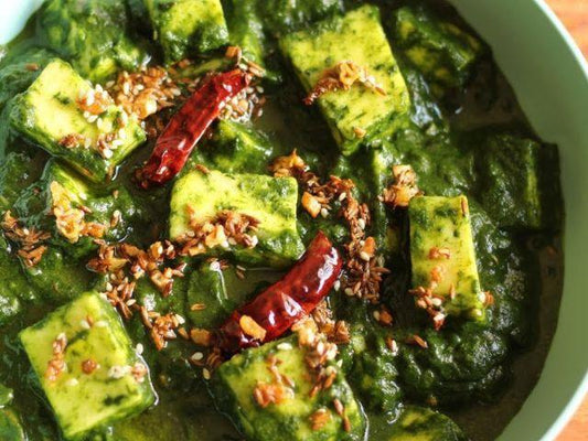 Lehsuni Palak Paneer